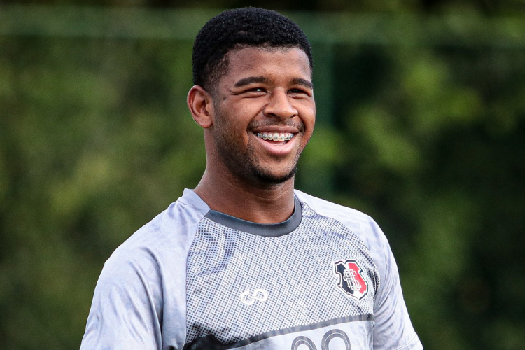 Voltando para o Athletico Paranaense, atacante Jaderson se despede do Santa Cruz