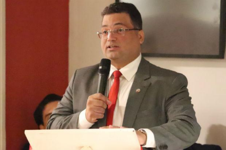 Lamentando acontecimento com lateral Kevyn, presidente do Nutico desabafa 