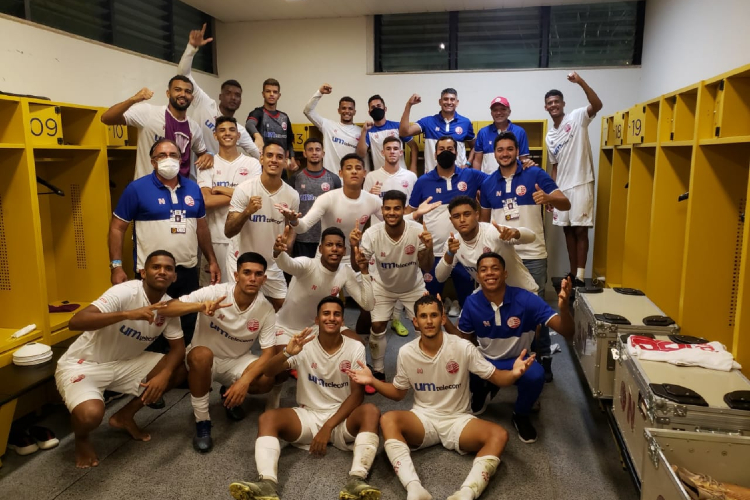 Náutico vence o Real Ariquemes e garante vaga nas oitavas ...
