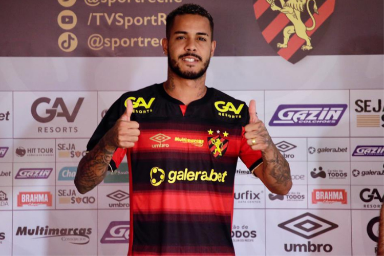 Primeiro contratado da temporada, atacante Maxwell  liberado e pode estrear pelo Sport
