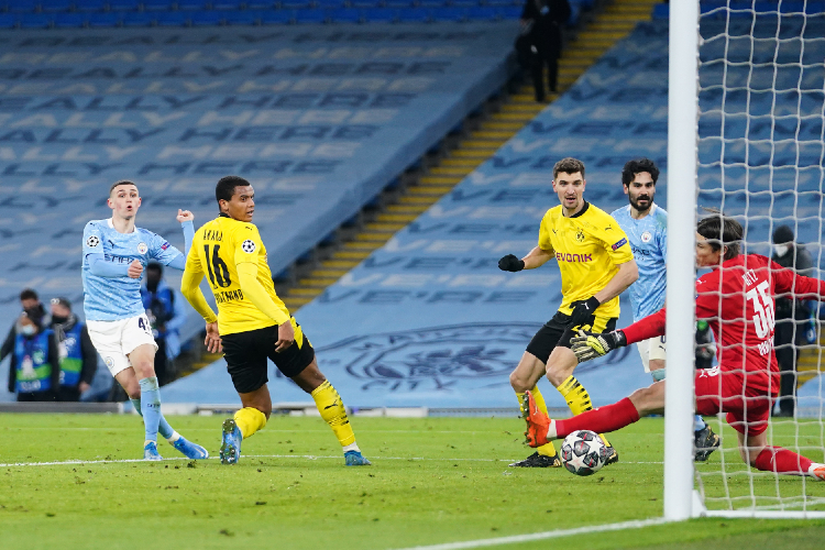 Manchester City vence Borussia Dortmund nas quartas da Champions e