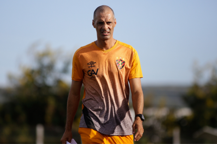 Concentrado na disputa do Estadual, confira provvel time do Sport diante do Afogados