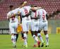 Em jogo movimentado, Santa Cruz vence o Retr e garante classificao s quartas de final