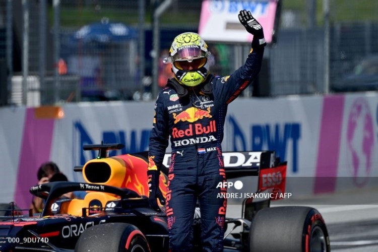 <i>(Foto: ANDREJ ISAKOVIC/AFP)</i>