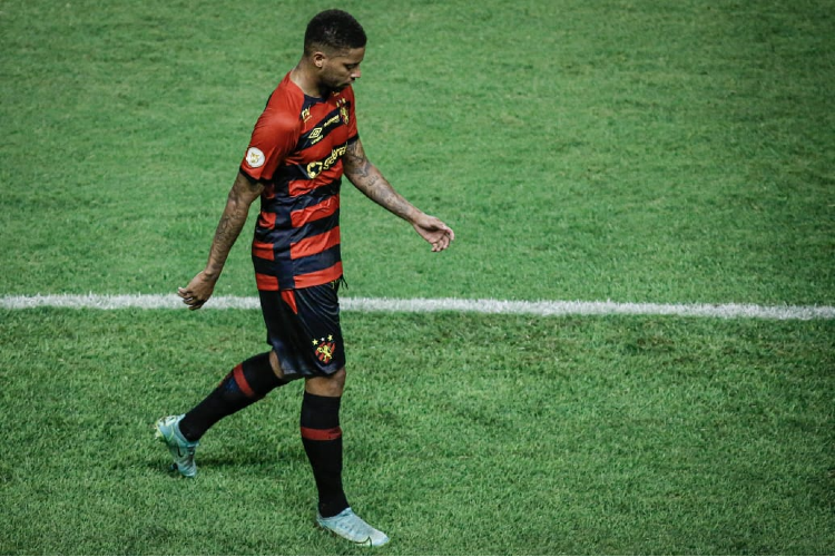 Aps empate do Sport, Andr desabafa: 'a gente precisa de um novo presidente'