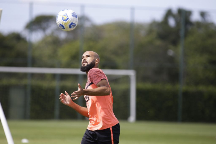 Por força contratual, Zé Welison desfalca o Sport na partida contra o Atlético-MG - Esportes DP