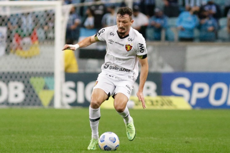 <i>(Foto: Anderson Stevens/Sport)</i>