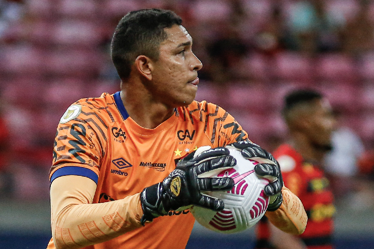 Mais experiente no Sport, Mailson alcança o reconhecimento nacional e os melhores índices entre os goleiros do Brasileirão - Esportes DP