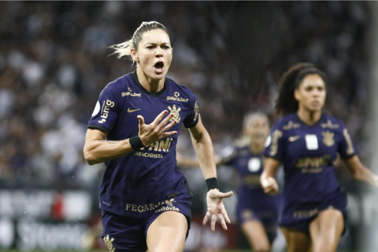 Com recorde de pblico, Corinthians  tricampeo paulista feminino