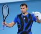 Karatsev derrota Andy Murray e conquista Torneio de Sydney