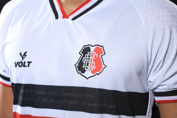 Pele nova: Santa Cruz apresenta segundo padro de jogo a dois dias da estreia no Pernambucano