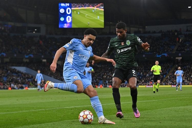 Manchester City empata com Sporting e vai às quartas de final da Champions  League - Esportes DP