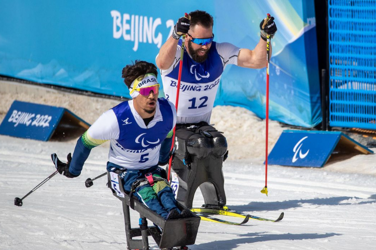 Esqui cross-country encerra campanha paralmpica brasileira em Pequim