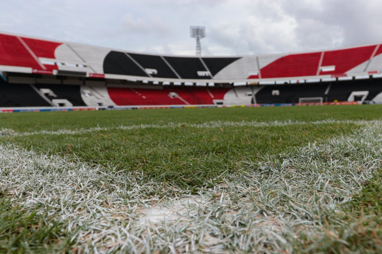 <i>(Foto: Rafael Melo/Santa Cruz Futebol Clube)</i>