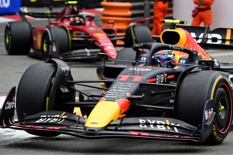 GP do Catar: Max Verstappen supera dupla da Ferrari e lidera