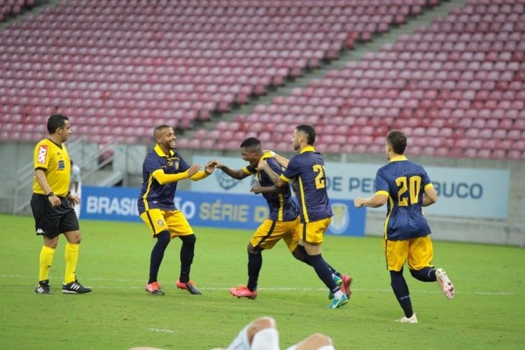 <i>(Foto: Divulgao/Retr)</i>