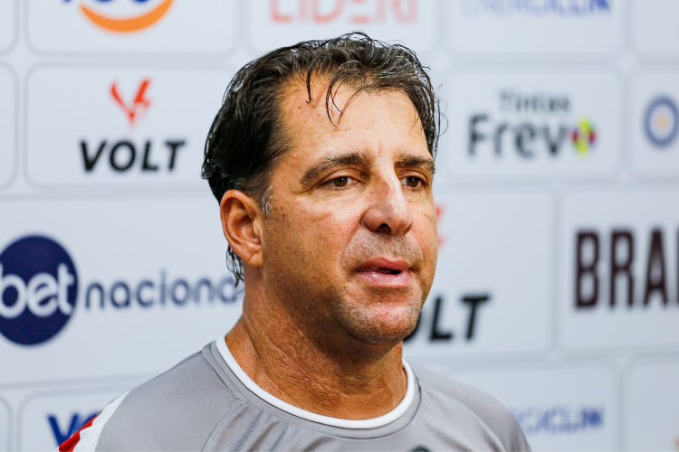 Martelotte projeta melhor rendimento no 2 turno do Santa Cruz: 'Nossa pontuao vai nos levar  classificao'