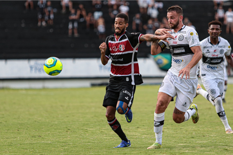 Wescley recebe terceiro carto amarelo e desfalca o Santa Cruz aps sete jogos seguidos