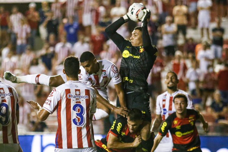 Confira os melhores momentos do empate em 1 a 1 entre Nutico e Sport pela Srie B