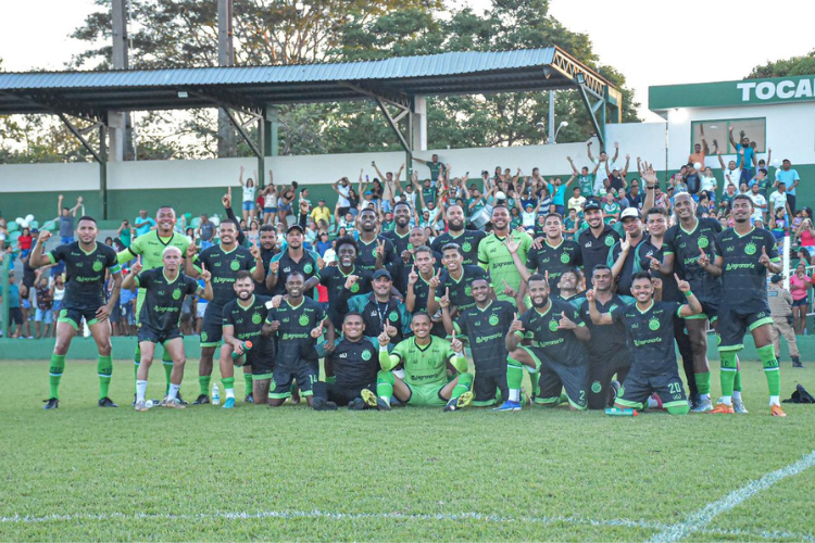 Em clássico empolgante, hat-trick de Mikael sela vitória rubro-negra sobre  o Náutico - Sport Club do Recife