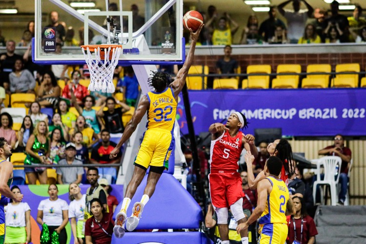 Brasil perde para a Argentina, mas se classifica na Copa América de basquete  - Gazeta Esportiva