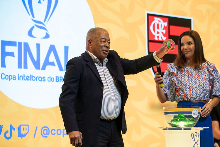 CBF define mandos da final da Copa do Brasil entre Flamengo e São Paulo