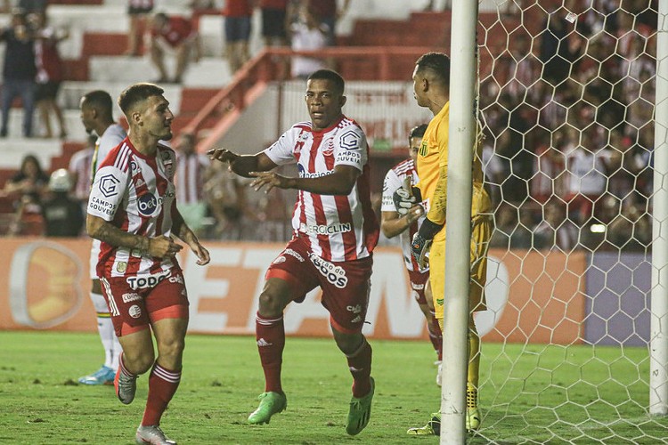 escalações de vélez sársfield x flamengo