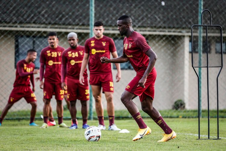 <i>(Foto: Rafael Bandeira/SCR)</i>
