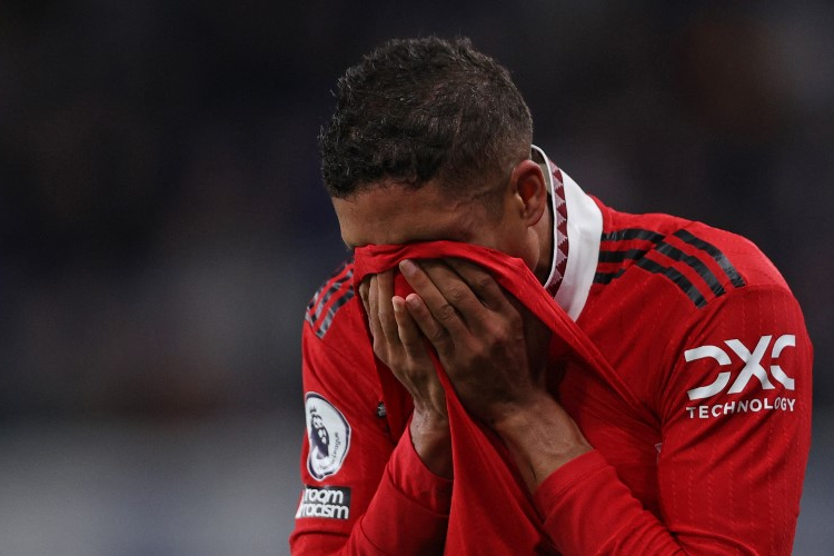 Lesionado, Varane desfalcar United e preocupa a Frana na Copa do Mundo