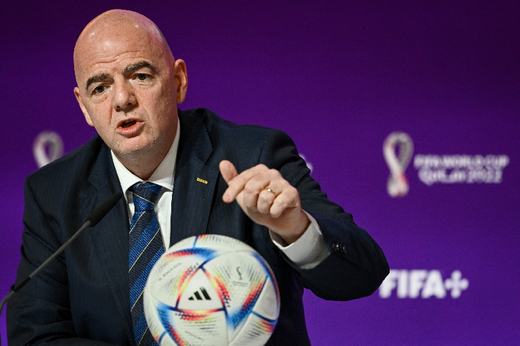 FIFA 25: Presidente da FIFA afirma que terá jogo próprio, sem EA