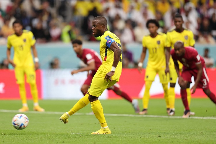 Copa do Mundo 2022: Equador domina o Qatar e vence jogo de abertura