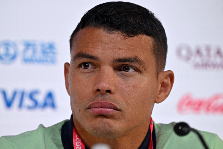 Capito Thiago Silva faz pedido na vspera da estreia: 'confiem na gente'