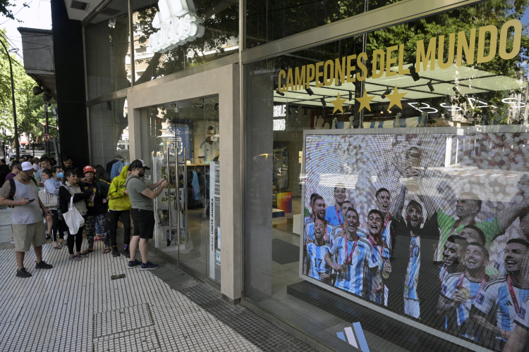 Copa do Mundo: Argentina é primeira seleção a esgotar ingressos para a fase  de grupos