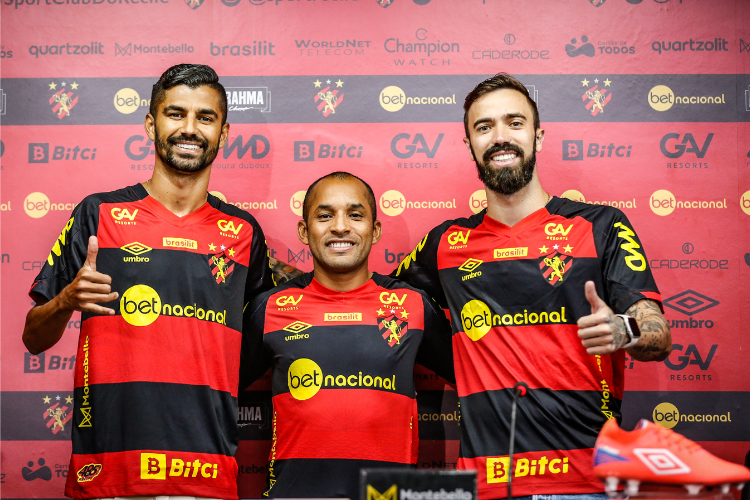 Destacando parceria com o Fortaleza, Matheus Vargas e Edinho so apresentados pelo Sport