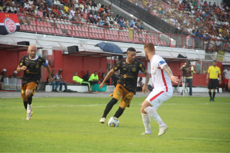 Nutico estreia na Copa do Nordeste com vitria fora de casa diante do Atltico-BA