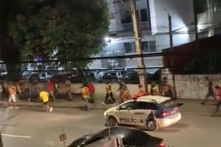 Presidente do Nutico declara que clube foi 'invadido'e cobra dos rgos pblicos