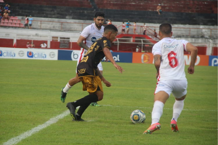 nico vencedor na primeira rodada, Nutico larga na frente no Grupo B da Copa do Nordeste