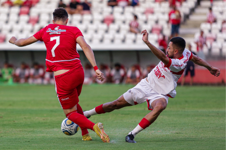 Sabor de derrota: Nutico frustra torcida e sofre empate no fim contra o CRB pelo Nordesto