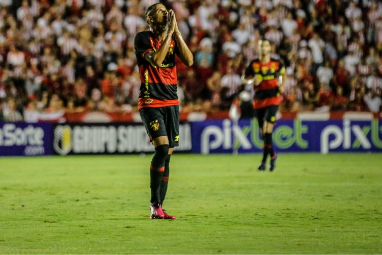 <i>(Foto: Rafael Bandeira/SCR)</i>