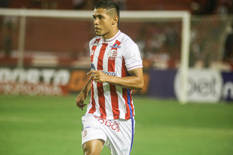 Paul Villero, do Nutico, vira lder de assistncias da atual Copa do Nordeste 