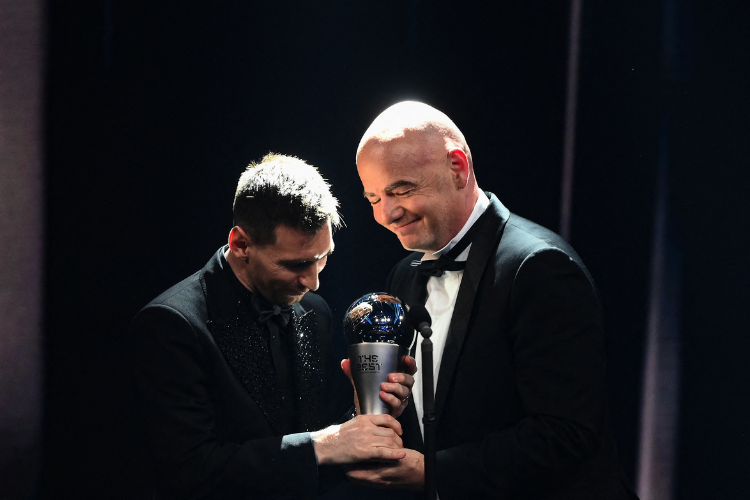 Lionel Messi  eleito o melhor do jogador do planeta pela Fifa