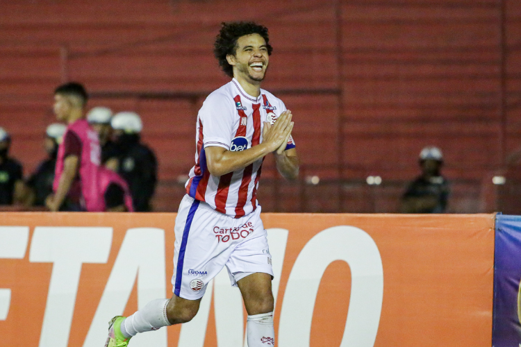 Com duas finais de Copa do Brasil no currculo, Victor Ferraz v duelo parelho entre Nutico e So Bernardo