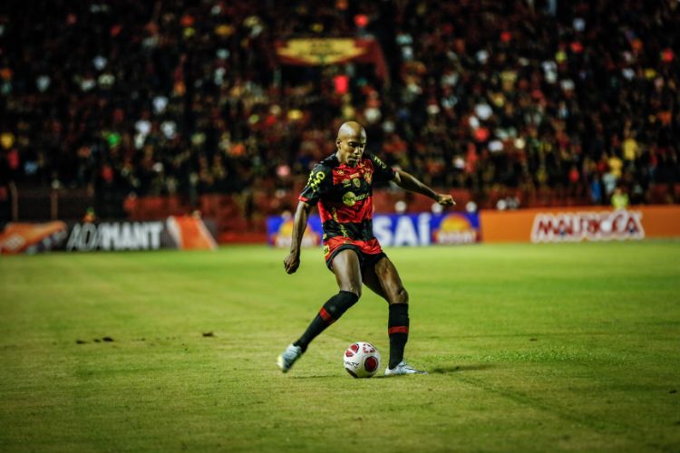 <i>(Foto: Rafael Bandeira/SCR)</i>
