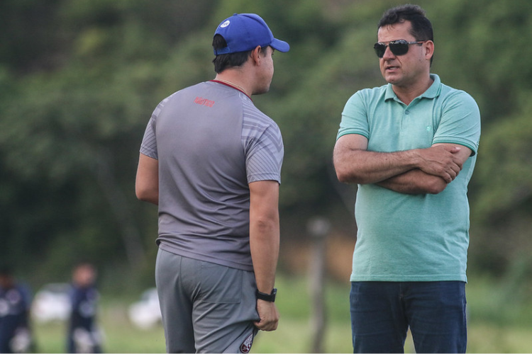 Presidente do Nutico prev jogo difcil diante do Vila Nova pela Copa do Brasil: 'Uma guerra'