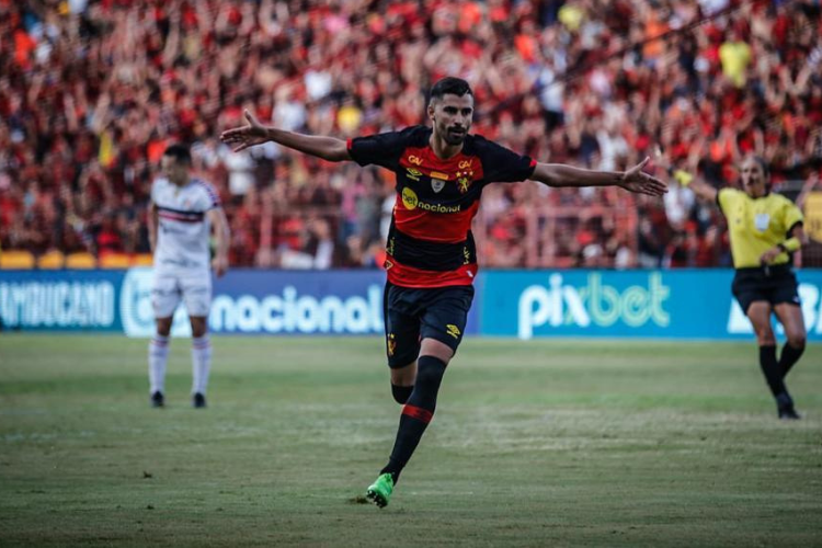 Confira os melhores momentos da vitria do Sport sobre o Santa Cruz pelo Pernambucano