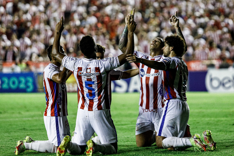 Por vaga na semifinal da Copa do Nordeste, Nutico encara o ABC no Frasqueiro 