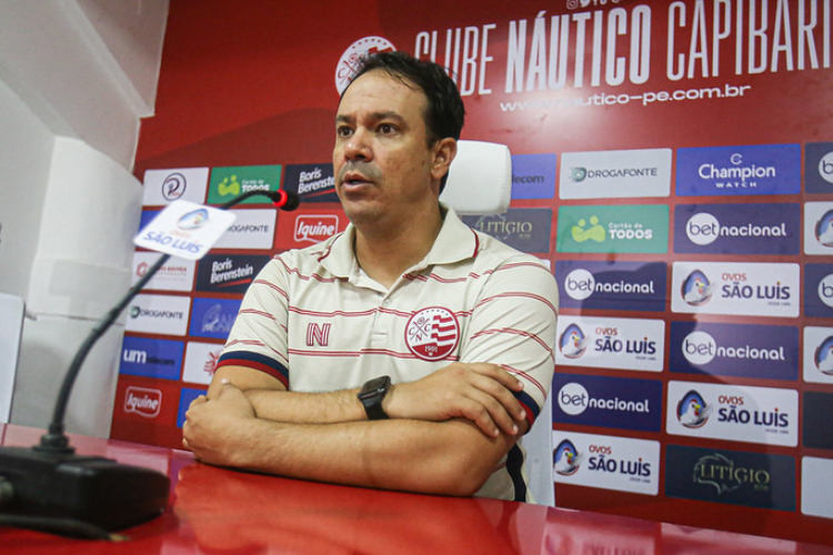 Dado Cavalcanti lamenta desempenho do Nutico em primeiro tempo contra o ABC