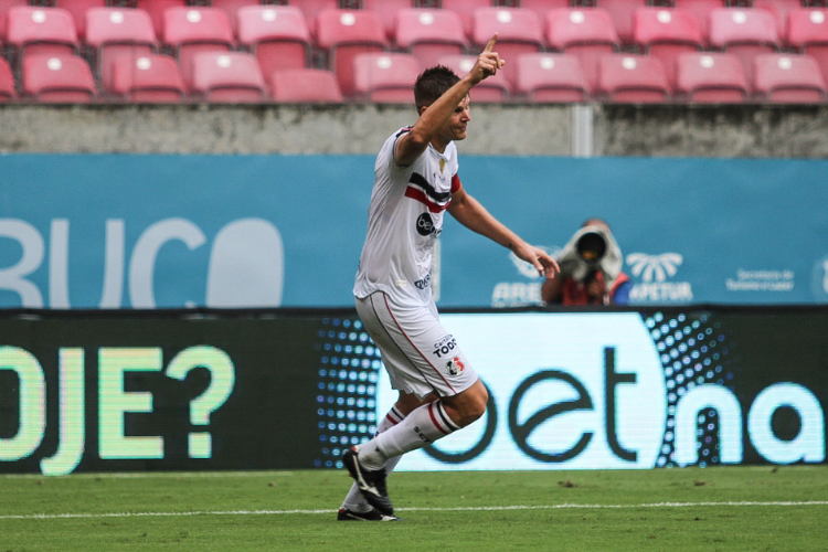 Santa Cruz encara o Belo Jardim buscando reabilitao no Campeonato Pernambucano
