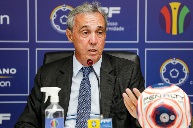 Presidente da FPF afirma que jogos da final do Campeonato Pernambucano podem ocorrer no Serto