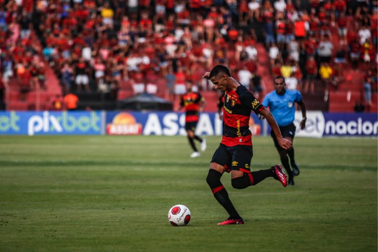 <i>(Foto: Rafael Bandeira/SCR)</i>